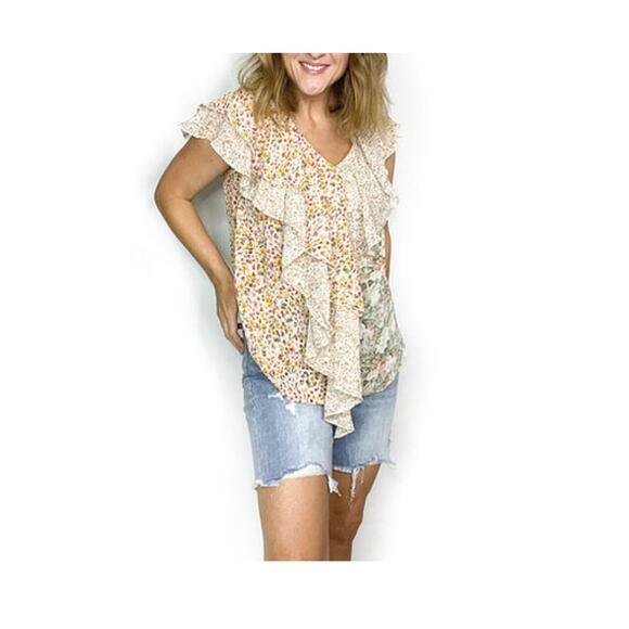 Floral Ruffle Sleeveless Top - Picture 2 of 3